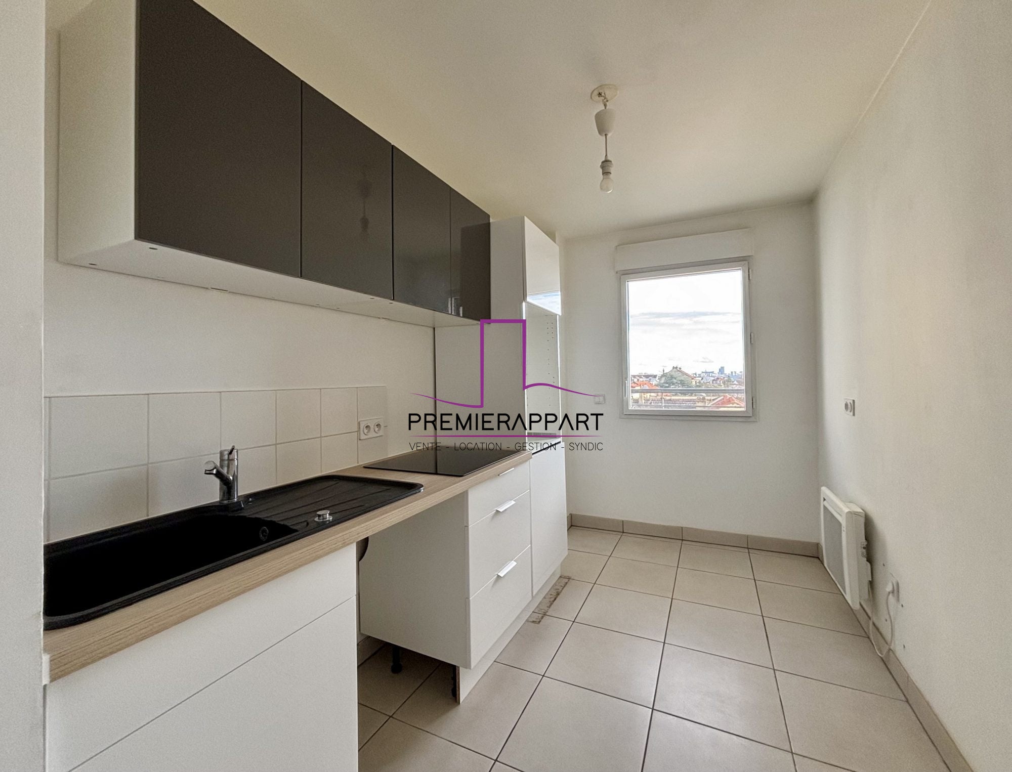 Flat Rue Louise Michel in Houilles