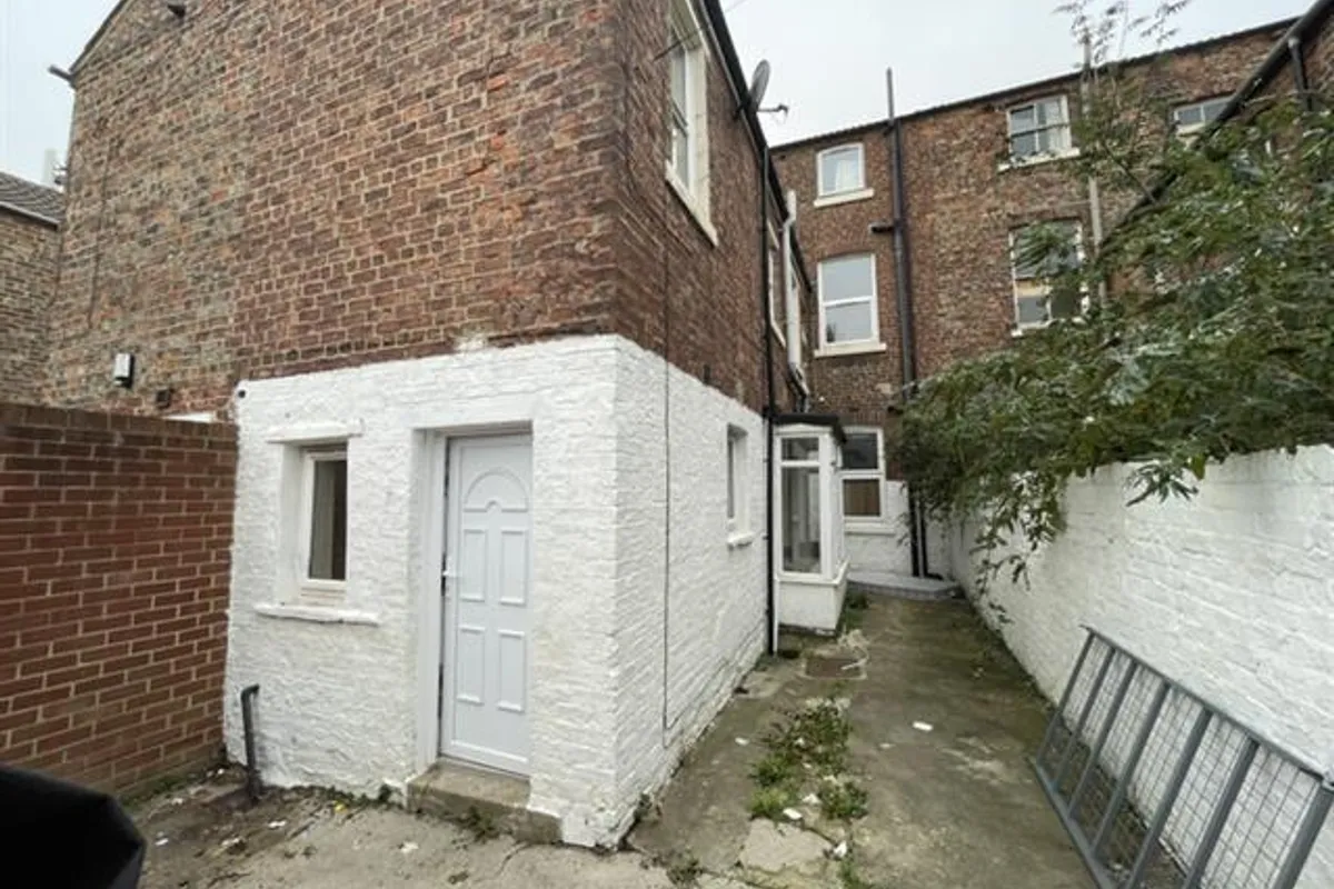 Flat Hartington Road in Stockton-on-Tees