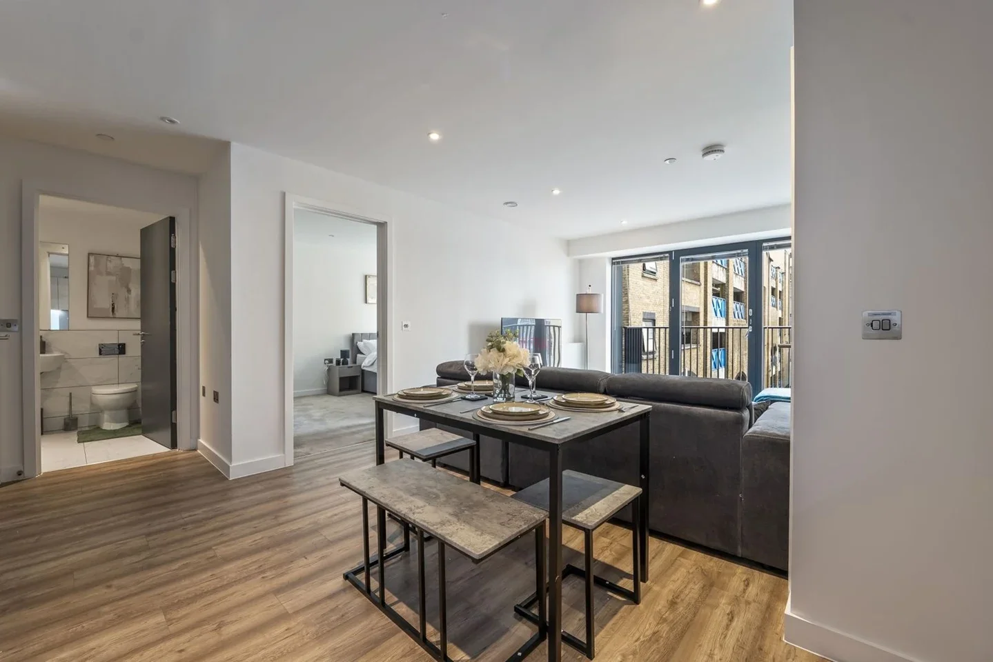 Flat Herschel Street in Slough