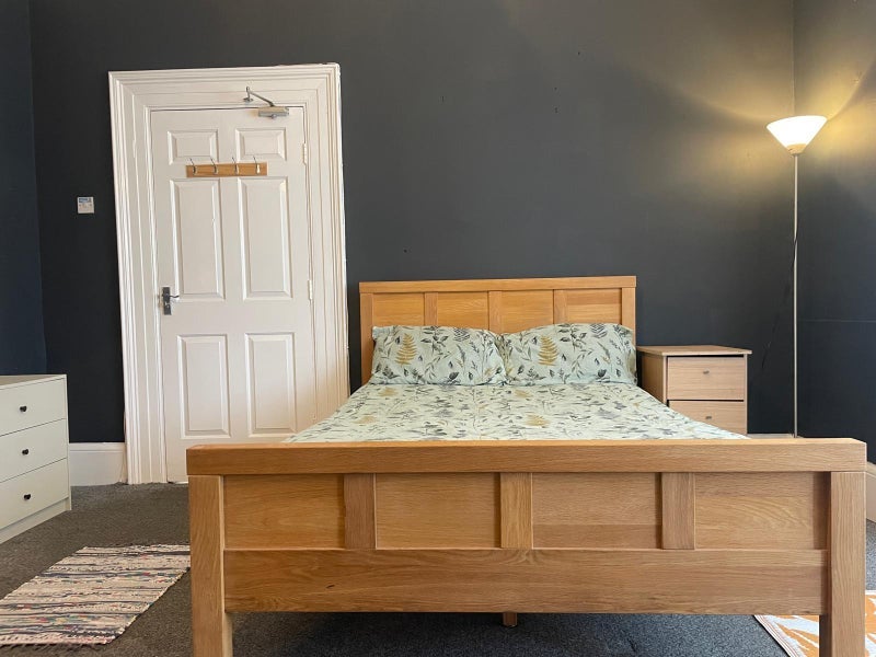 Room Peel Street in Sunderland