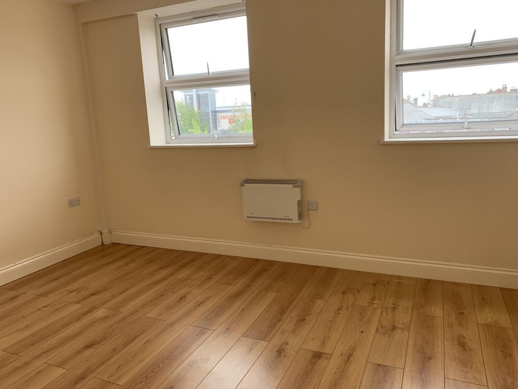 Flat Romsey Road in Southampton