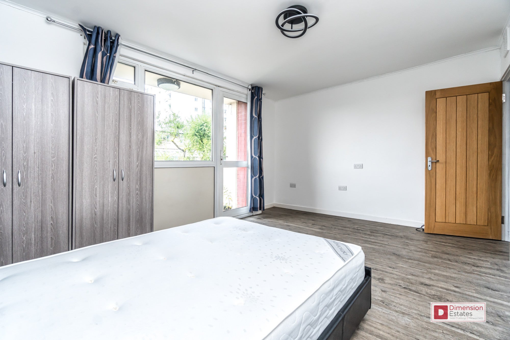 Flat Lower Clapton Road in Greater London