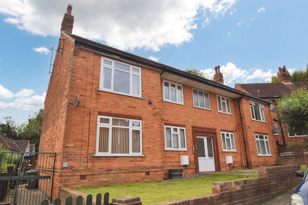 Flat Westwood Gardens in Scarborough