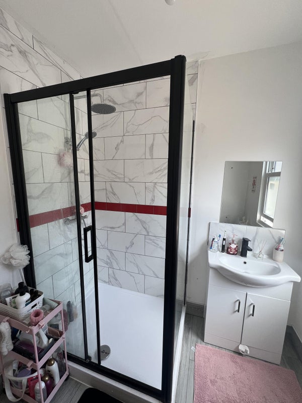 Room Rutland Gardens in Greater London