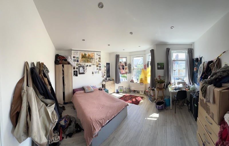 Room Rutland Gardens in Greater London