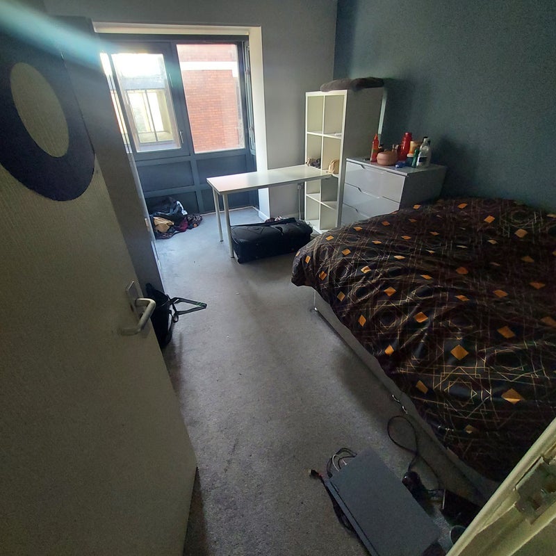 Room Pemberton Street in Nottingham