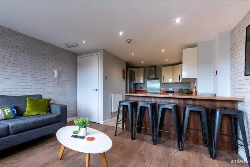 Room Pemberton Street in Nottingham