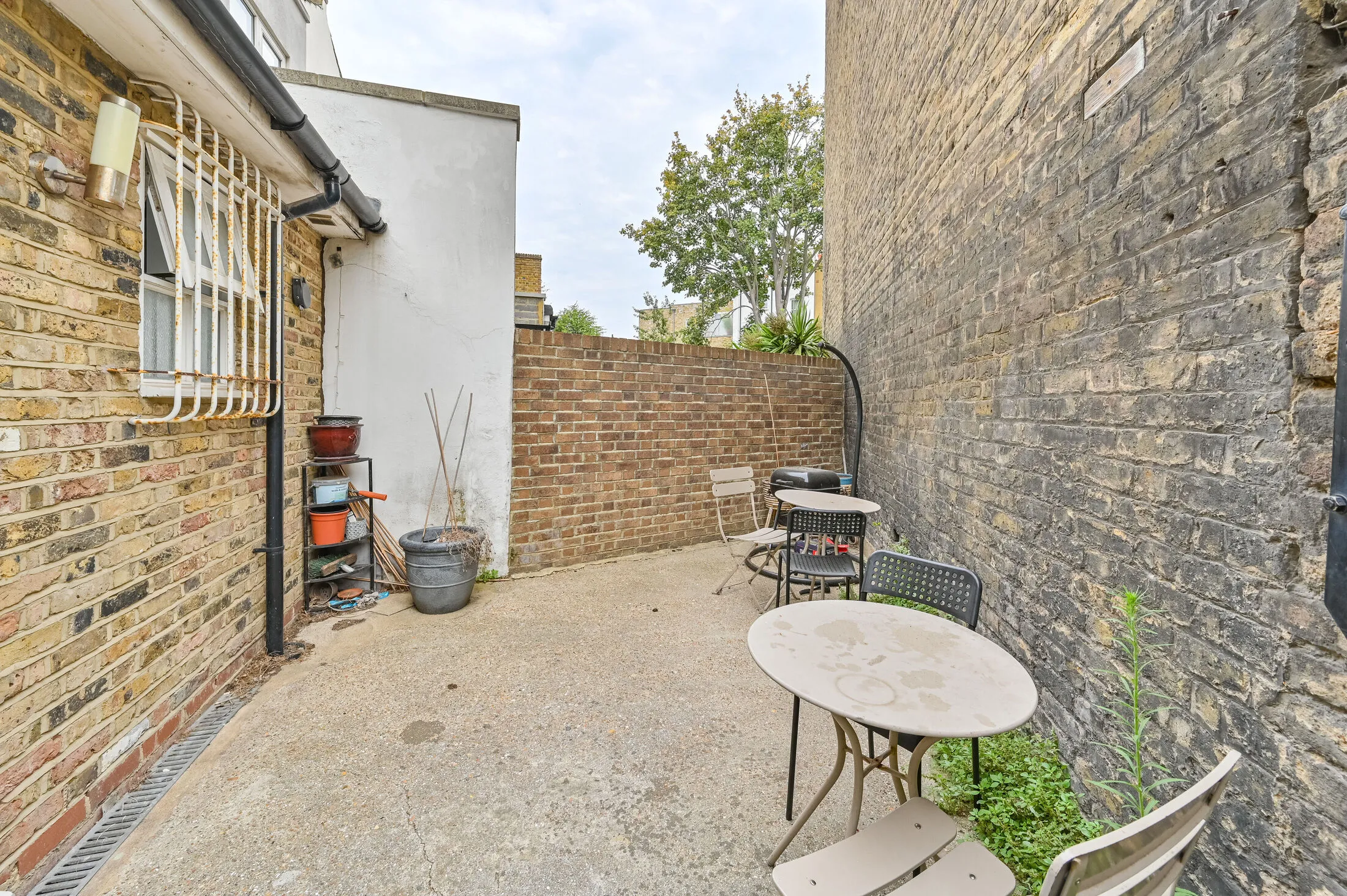 House Flaxman Road in Greater London