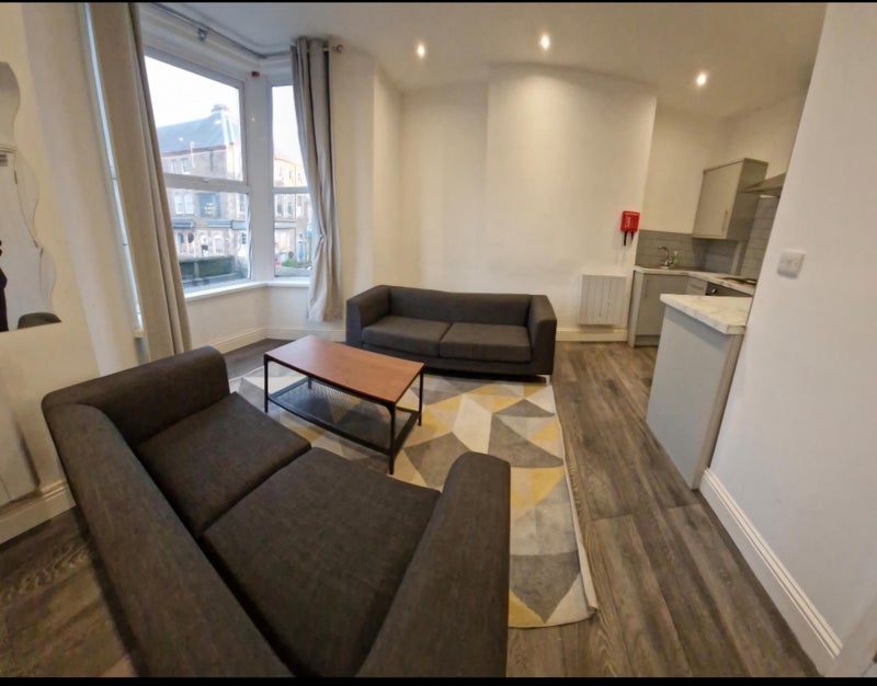 Flat Northcote Street in Cardiff