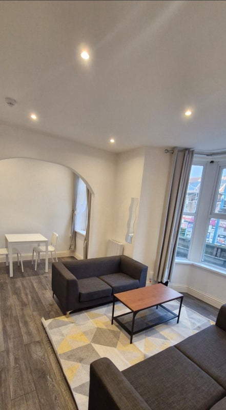 Flat Northcote Street in Cardiff