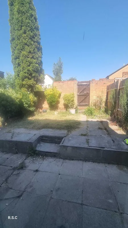 House Hornbeam Close in Greater London