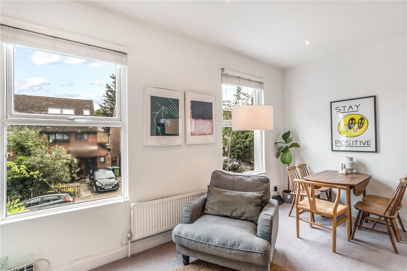 Flat Crystal Palace Road in Greater London