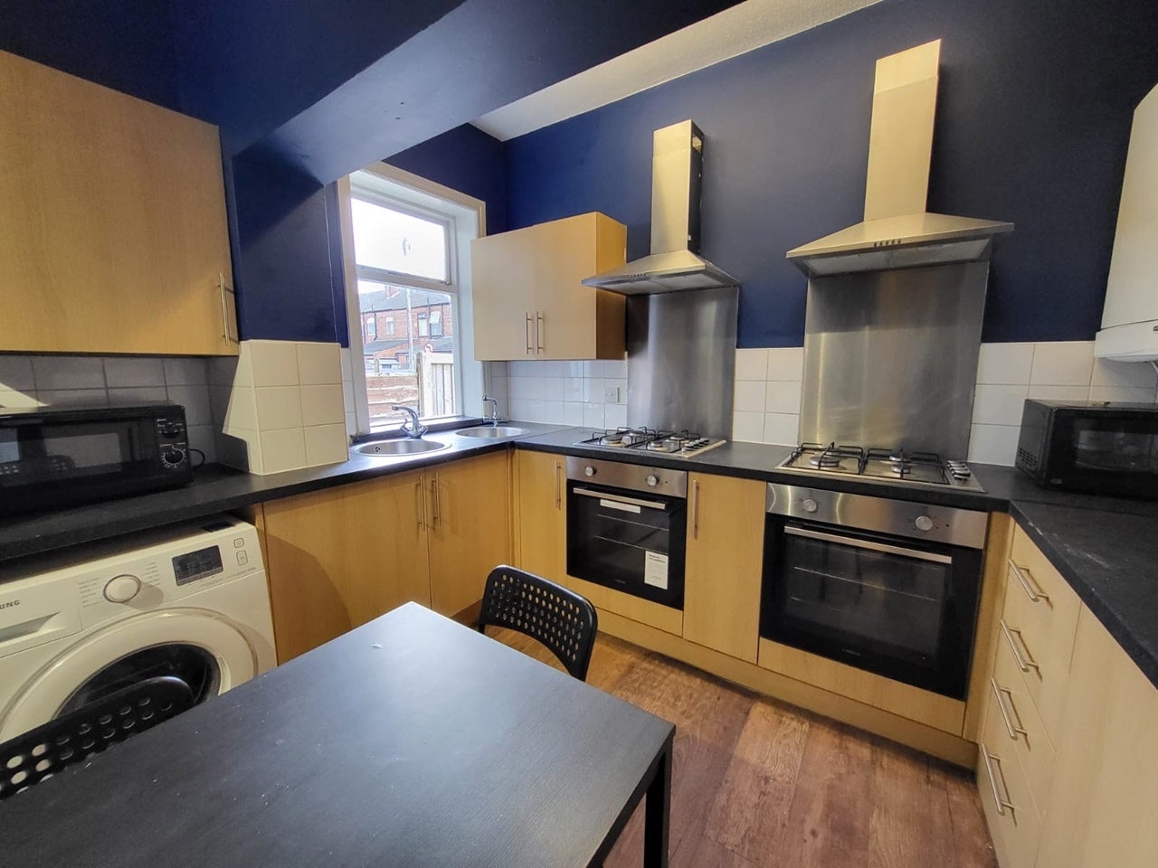 Room Liverpool Road in Salford