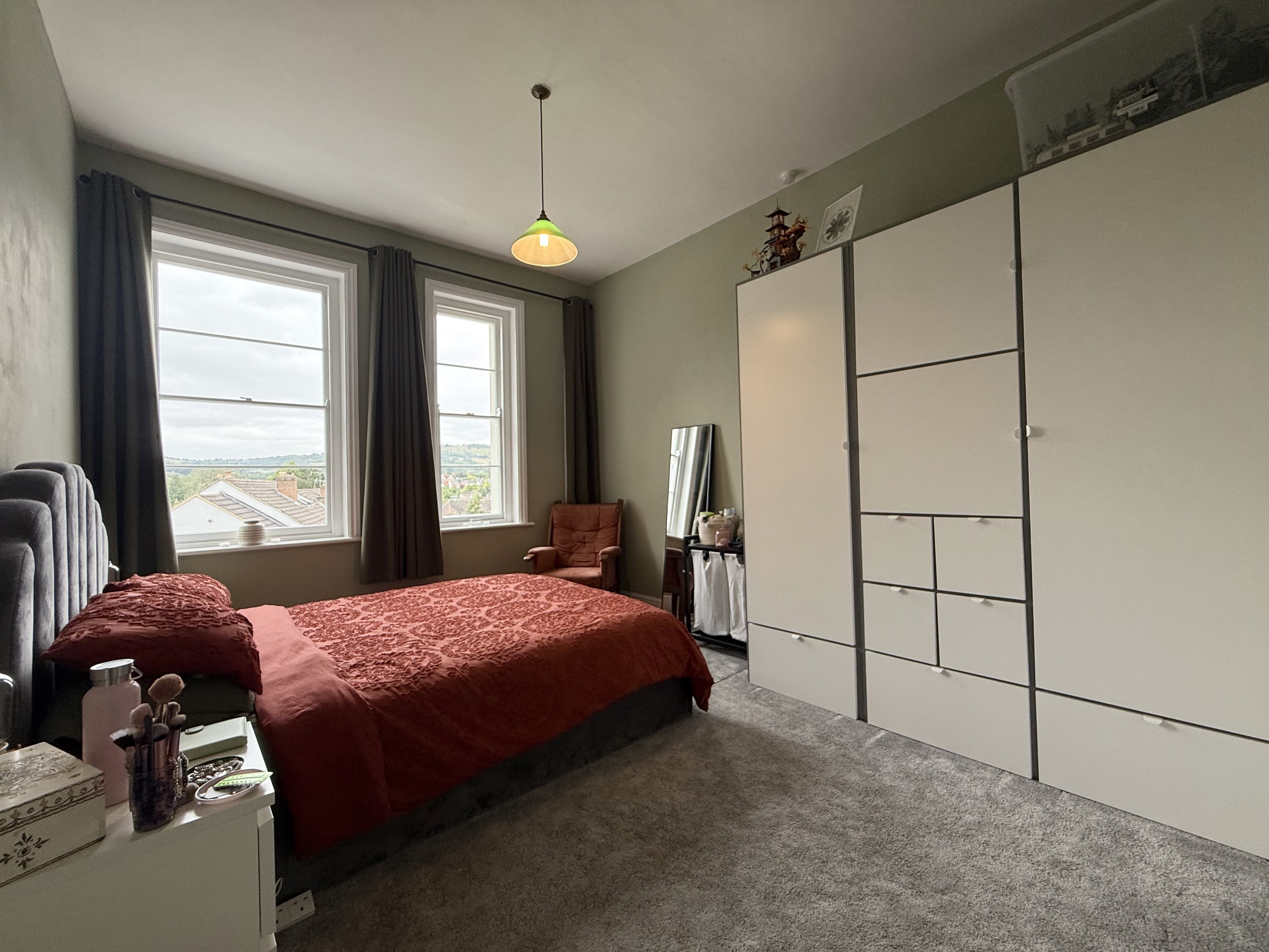 Flat Cudnall Street in Cheltenham