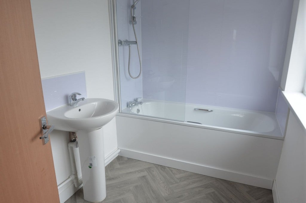 Flat Nicholls Close in Barton-le-Clay