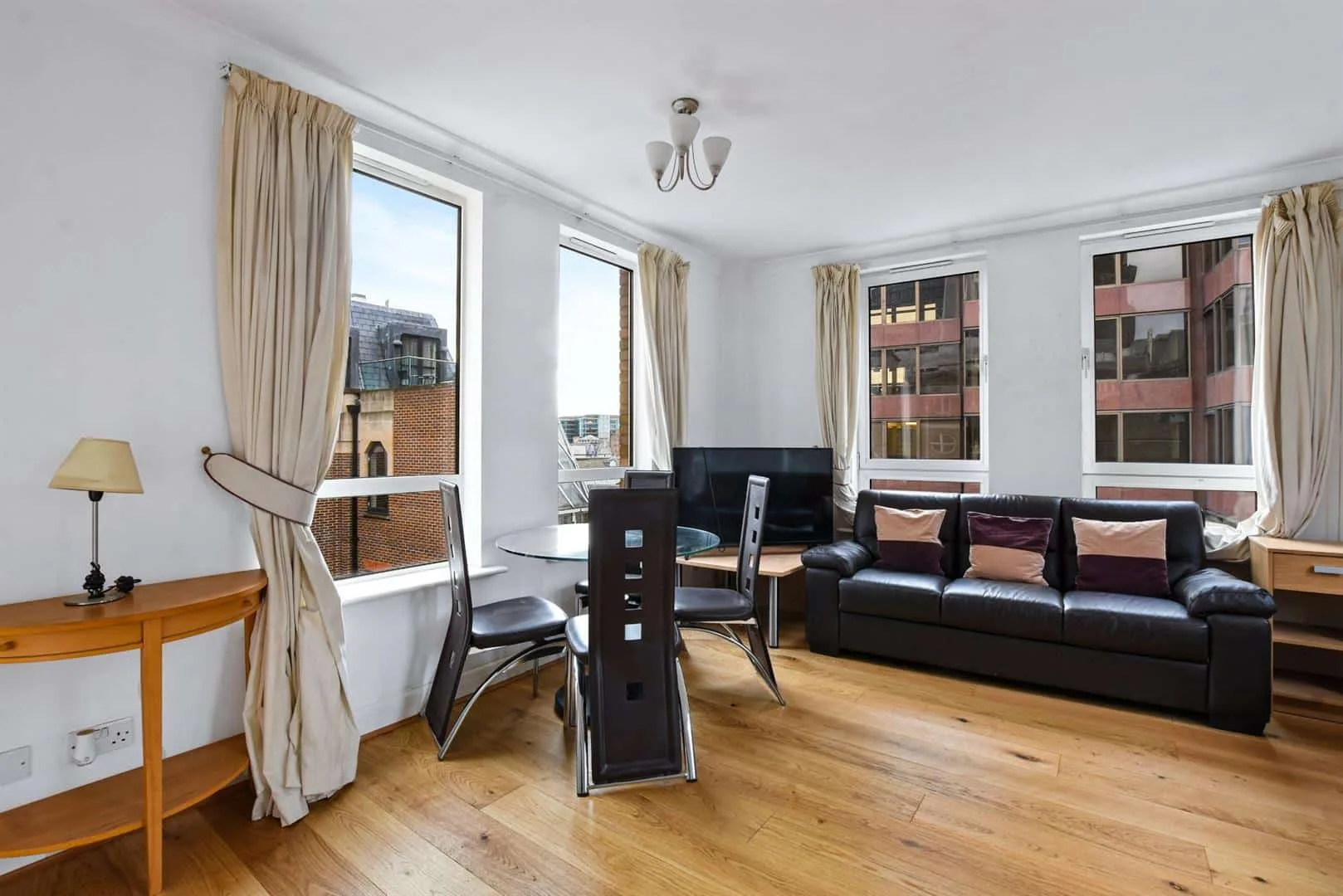 Flat Botolph Lane in City of London