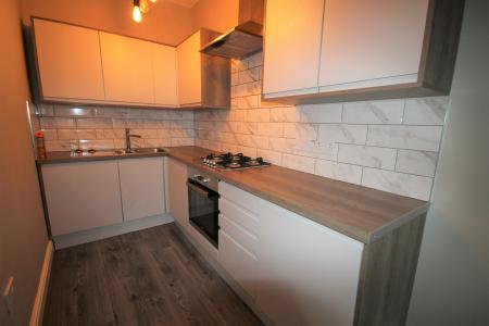 Flat Cheadle Avenue in Liverpool
