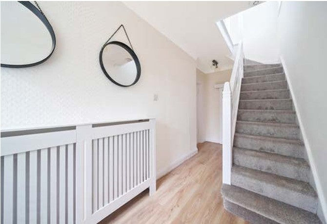 House Glebe Way in Greater London