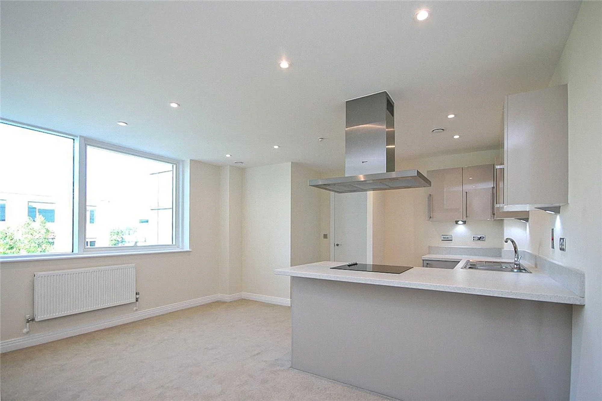 Flat Falcon Way in Welwyn Hatfield