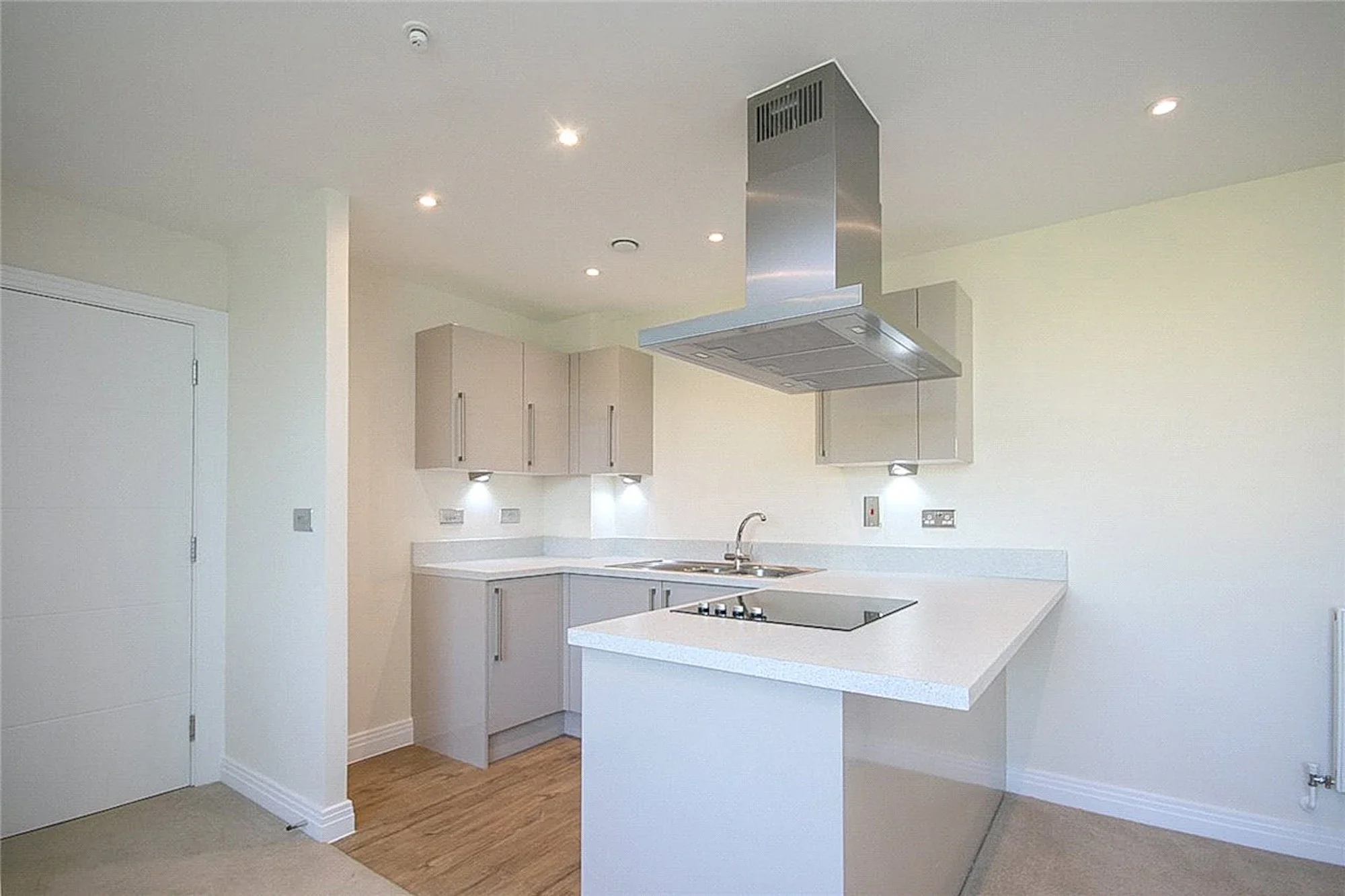 Flat Falcon Way in Welwyn Hatfield