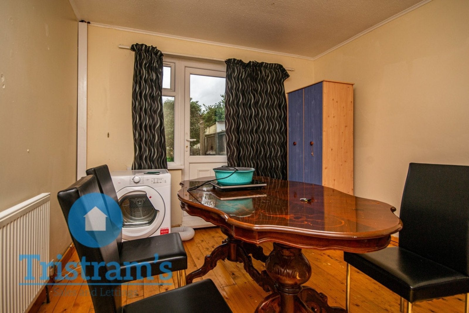 Room Runswick Drive in Nottingham