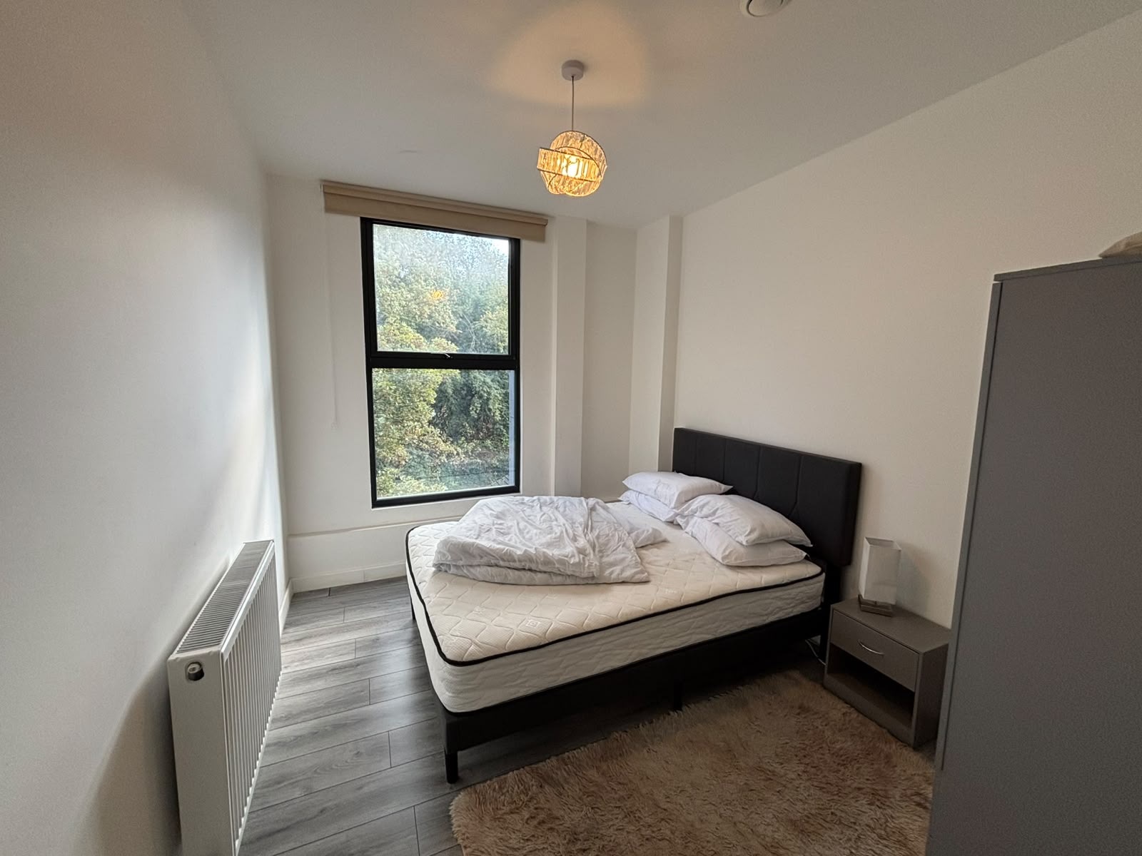 Flat Woolwich Road in Greater London