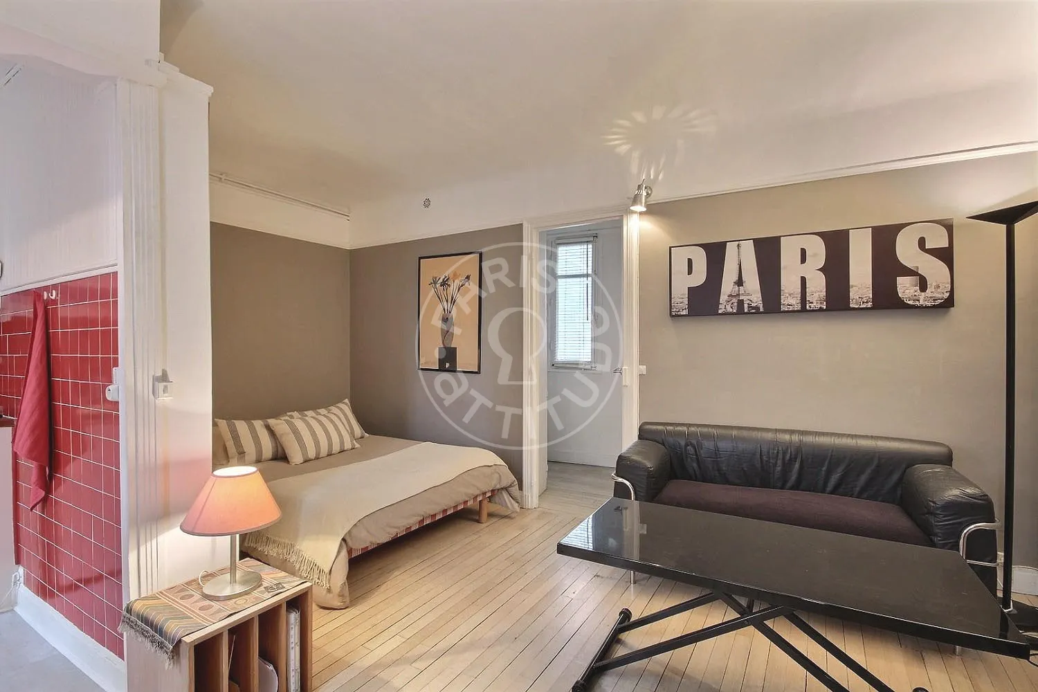 Appartement Rue la Condamine à Paris