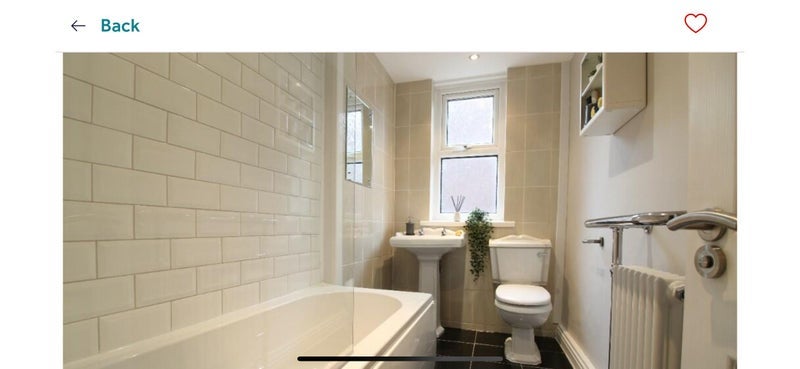 Room Leopold Road in Liverpool