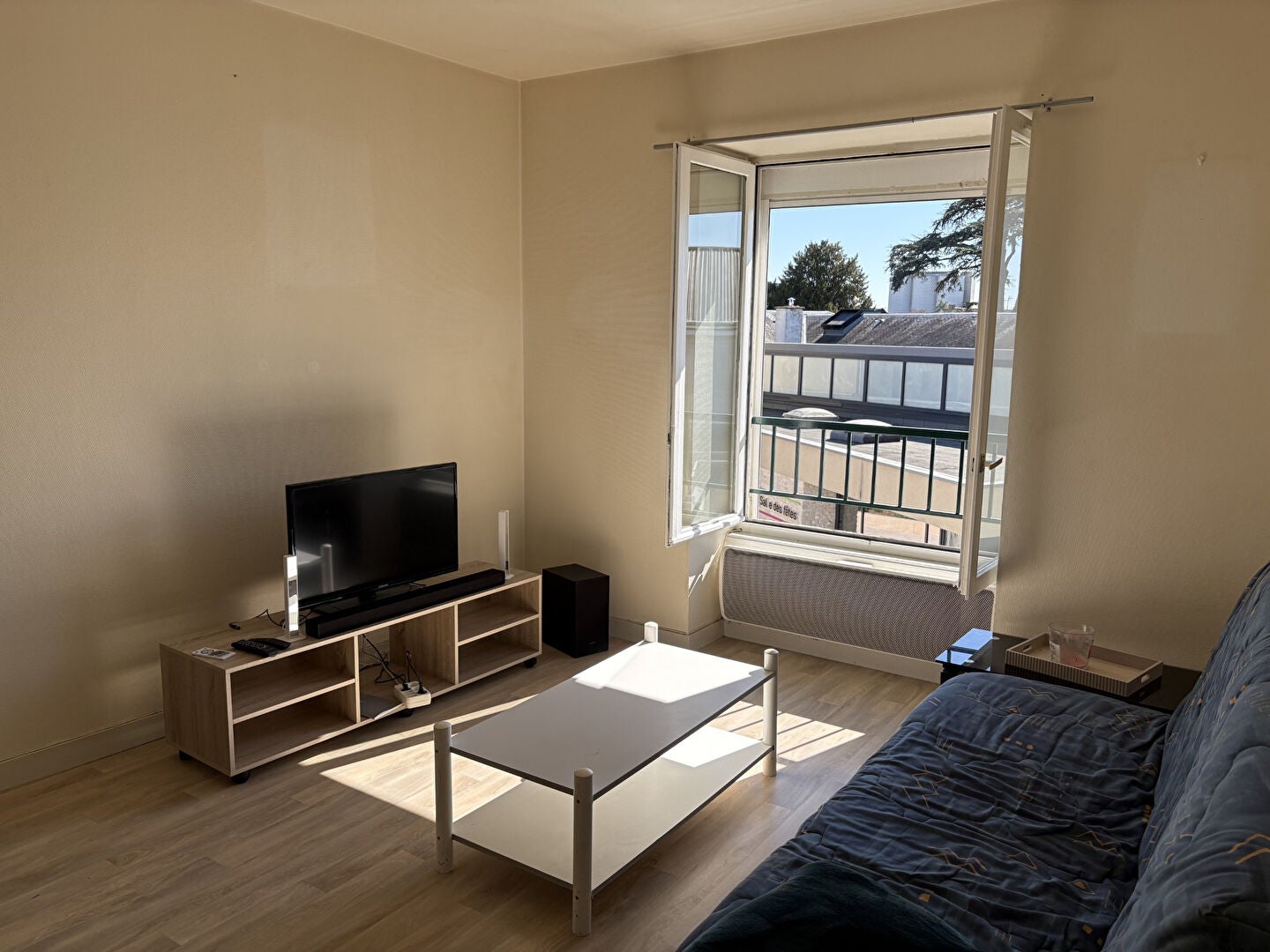 Flat Rue Armand Caillard in Neuville-de-Poitou