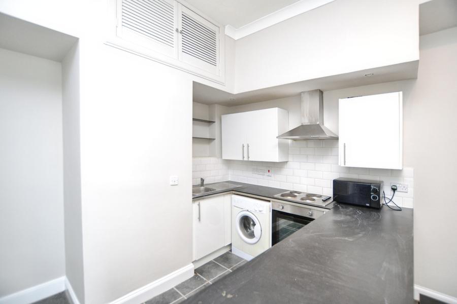 Flat Halmyre Street in City of Edinburgh