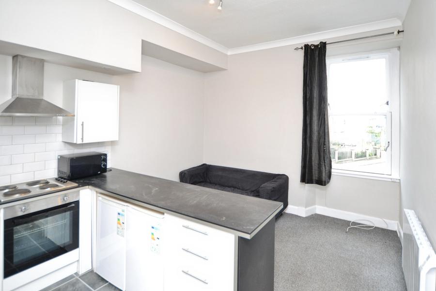 Flat Halmyre Street in City of Edinburgh