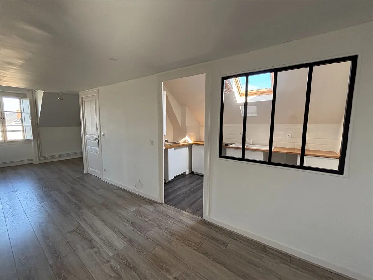 Appartement Rue de la Paix à Laval