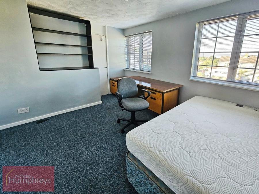 Room Cherry Way in Welwyn Hatfield