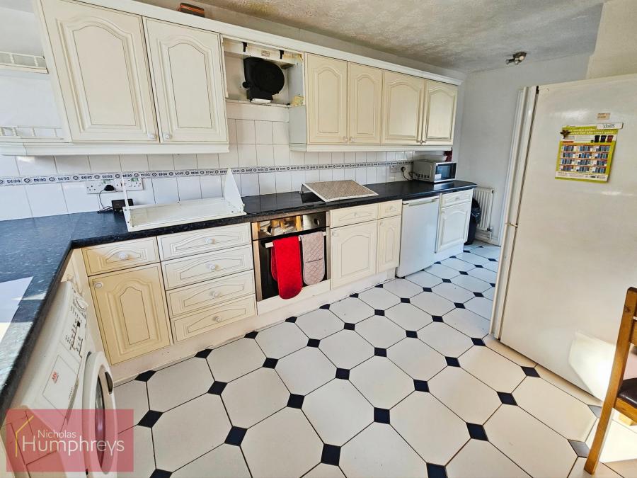 Room Cherry Way in Welwyn Hatfield