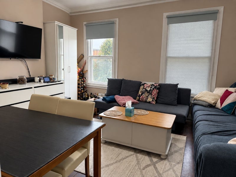 Room Northfield Avenue in Greater London