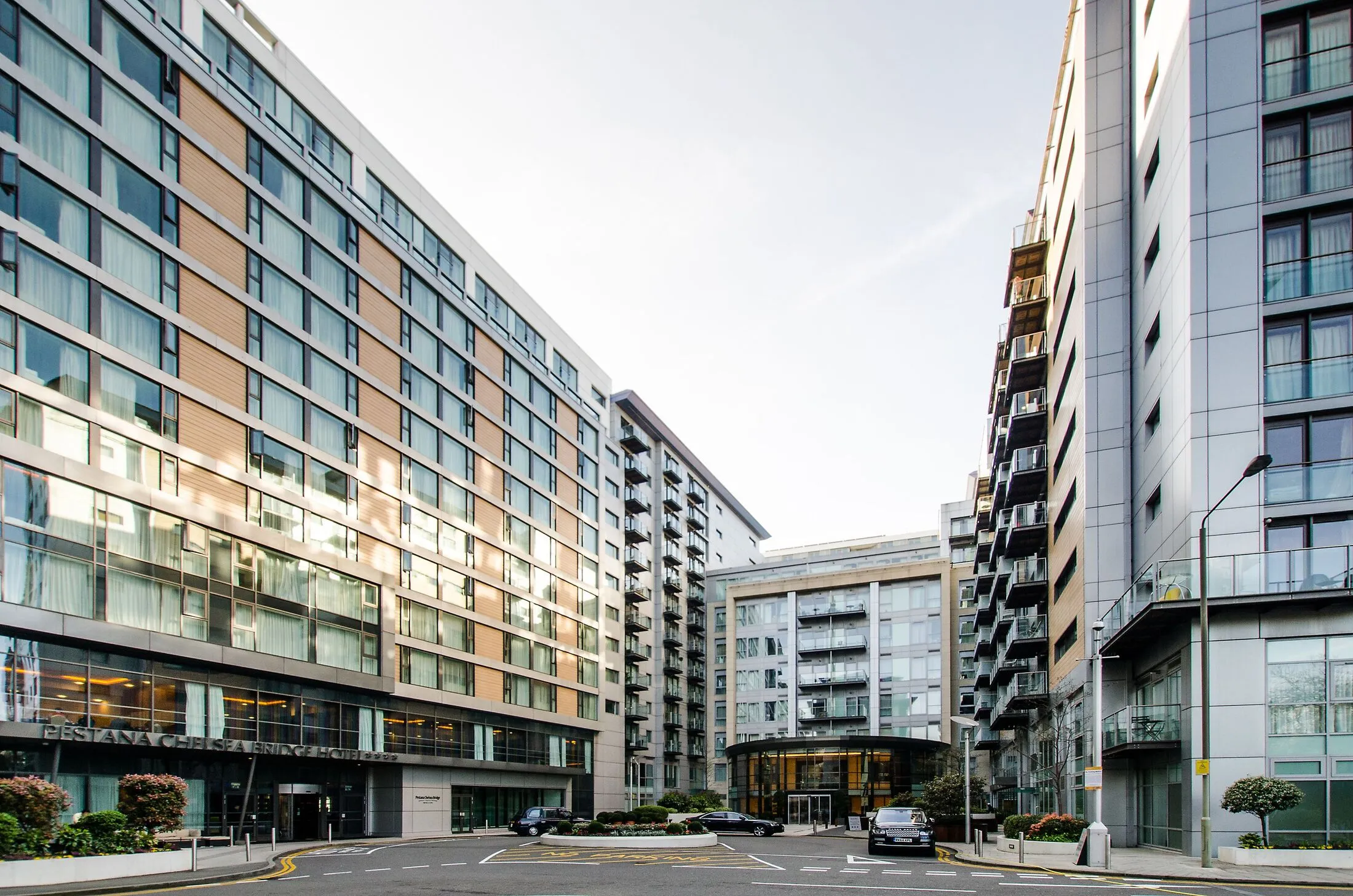 Flat Queenstown Road in Greater London