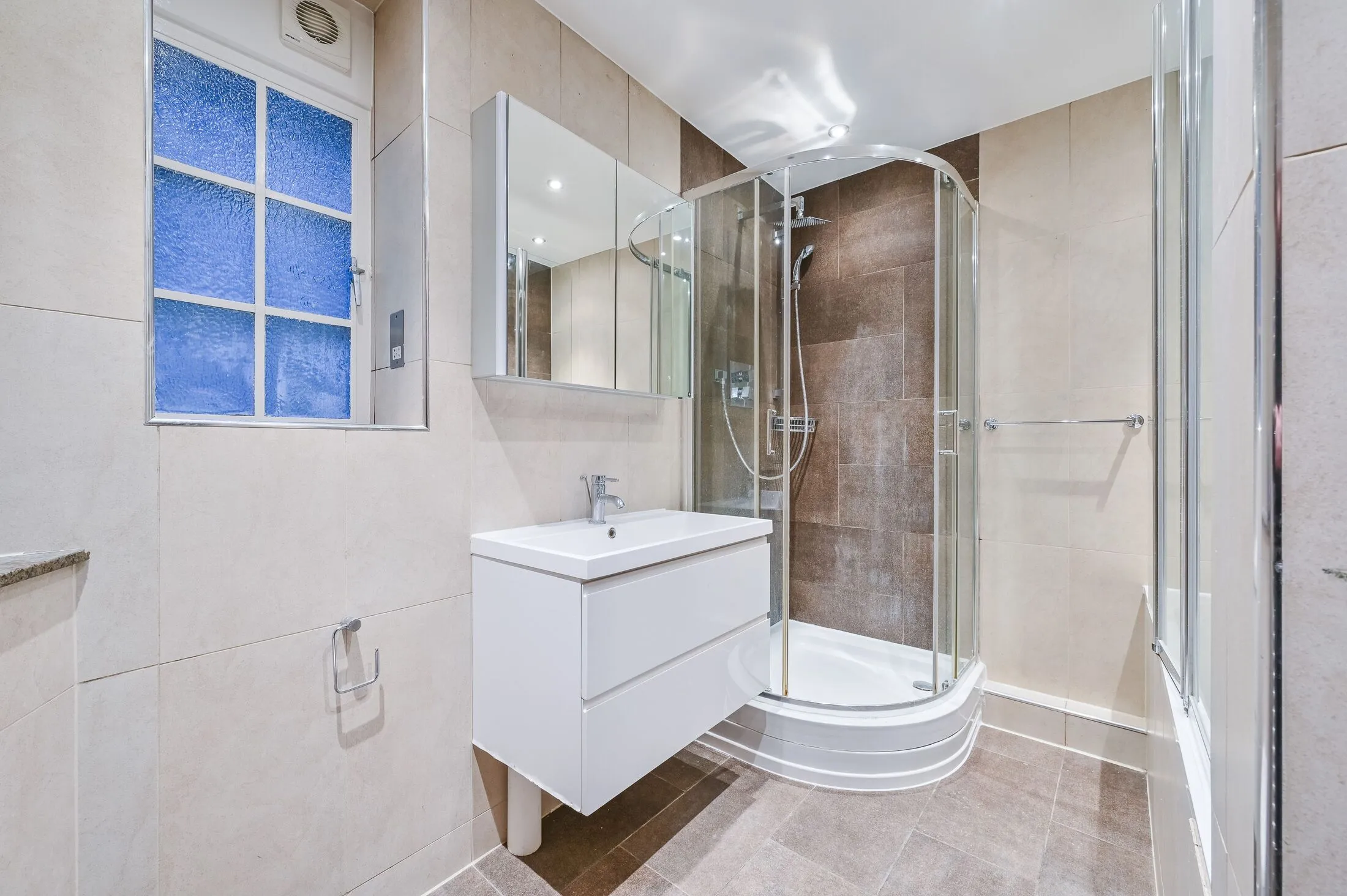 Flat Great Cumberland Place in City of Westminster
