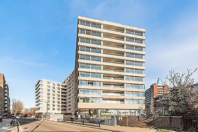 Flat Camley Street in Greater London