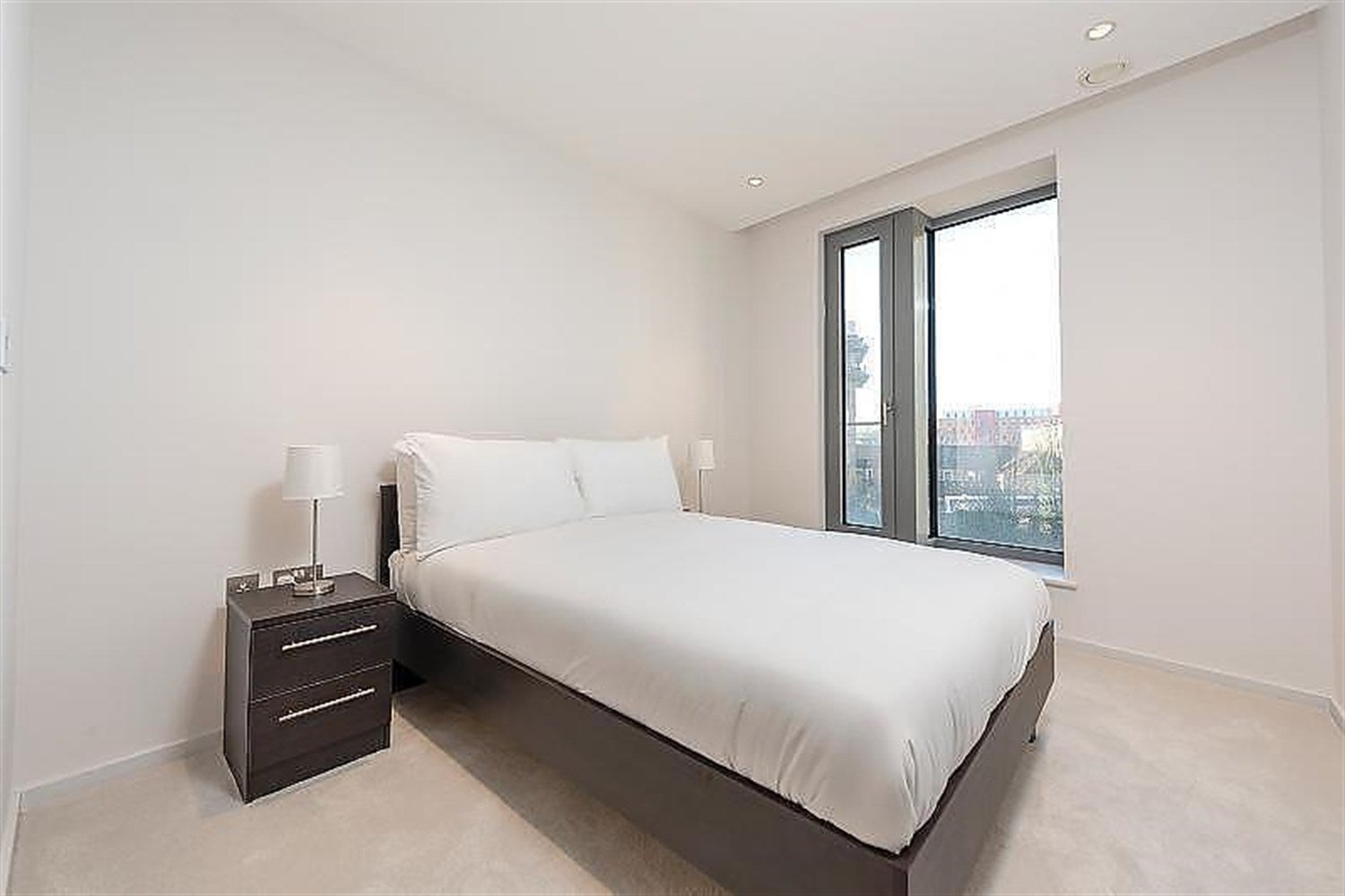 Flat Camley Street in Greater London