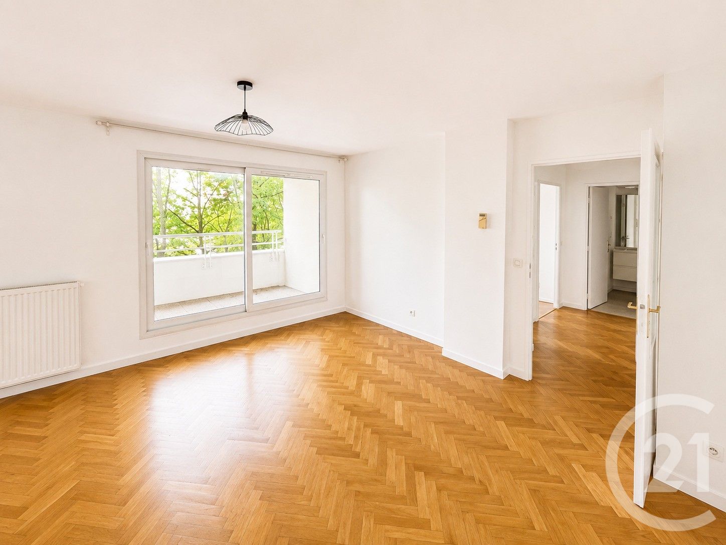 Flat Promenade du Millénaire in Courbevoie