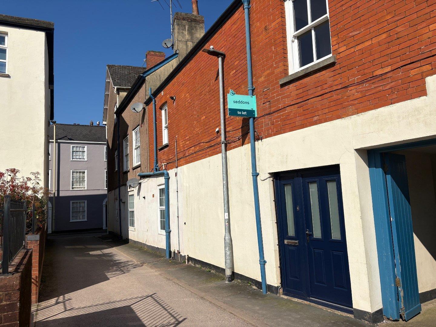 Flat St Peter Street in Mid Devon