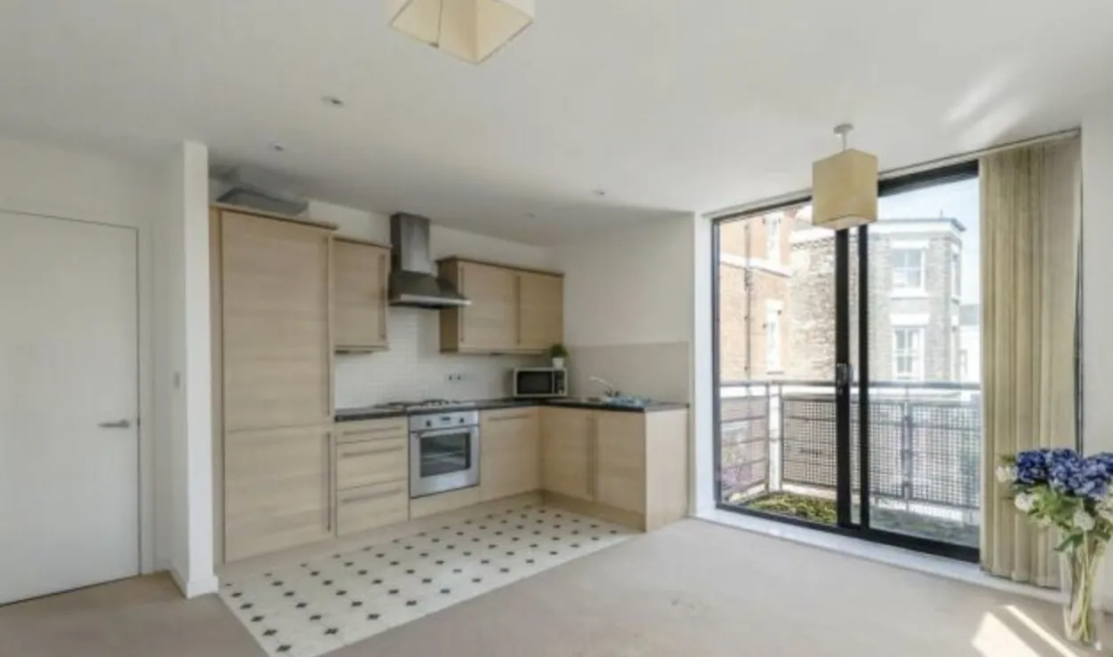 Flat Belgarum Place in Winchester