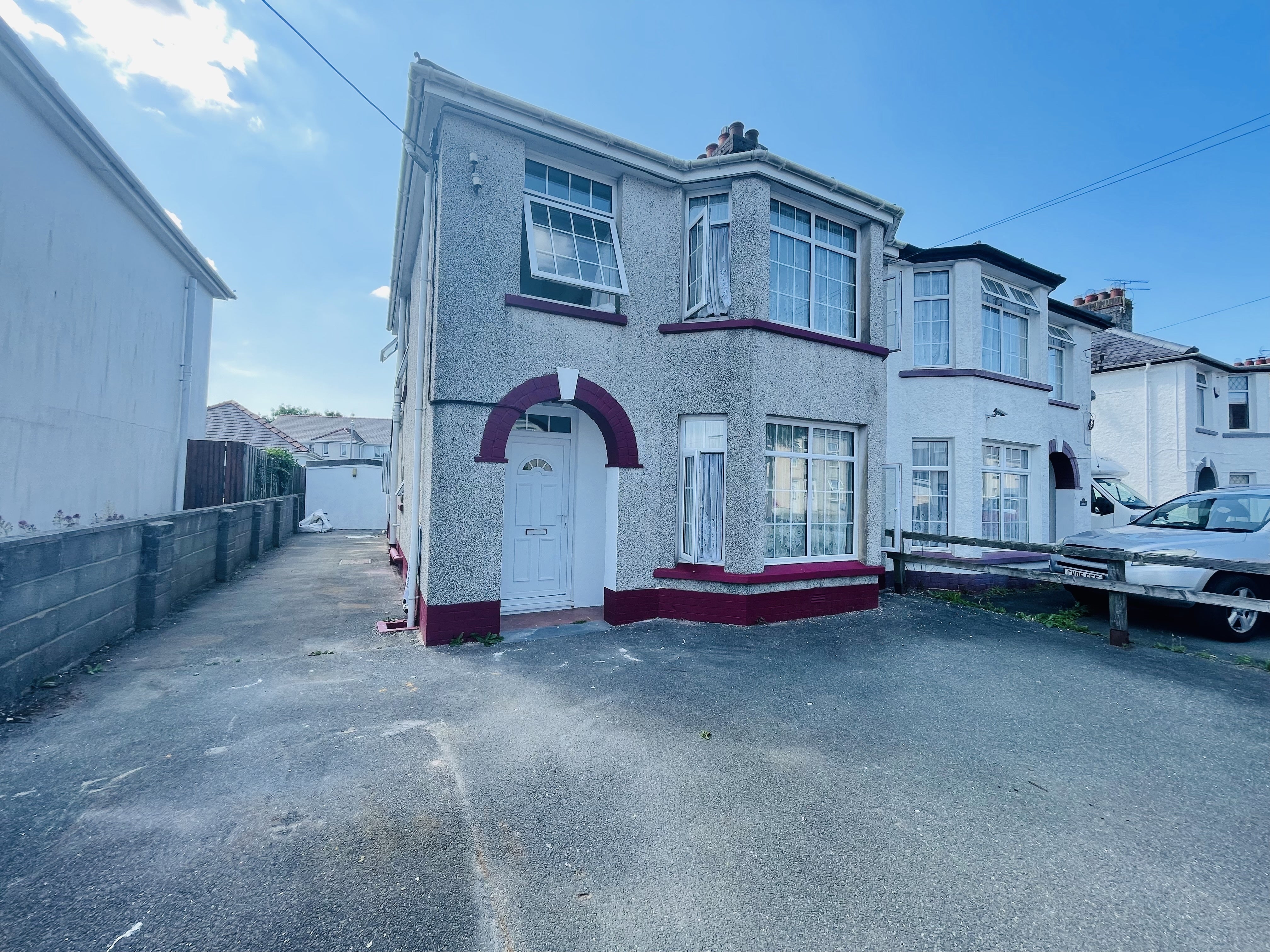 House Hall Park Close in Haverfordwest