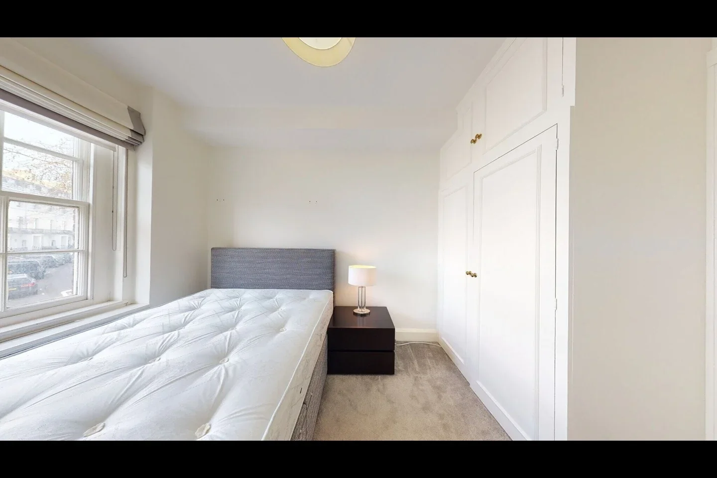 Flat Fulham Road in Greater London