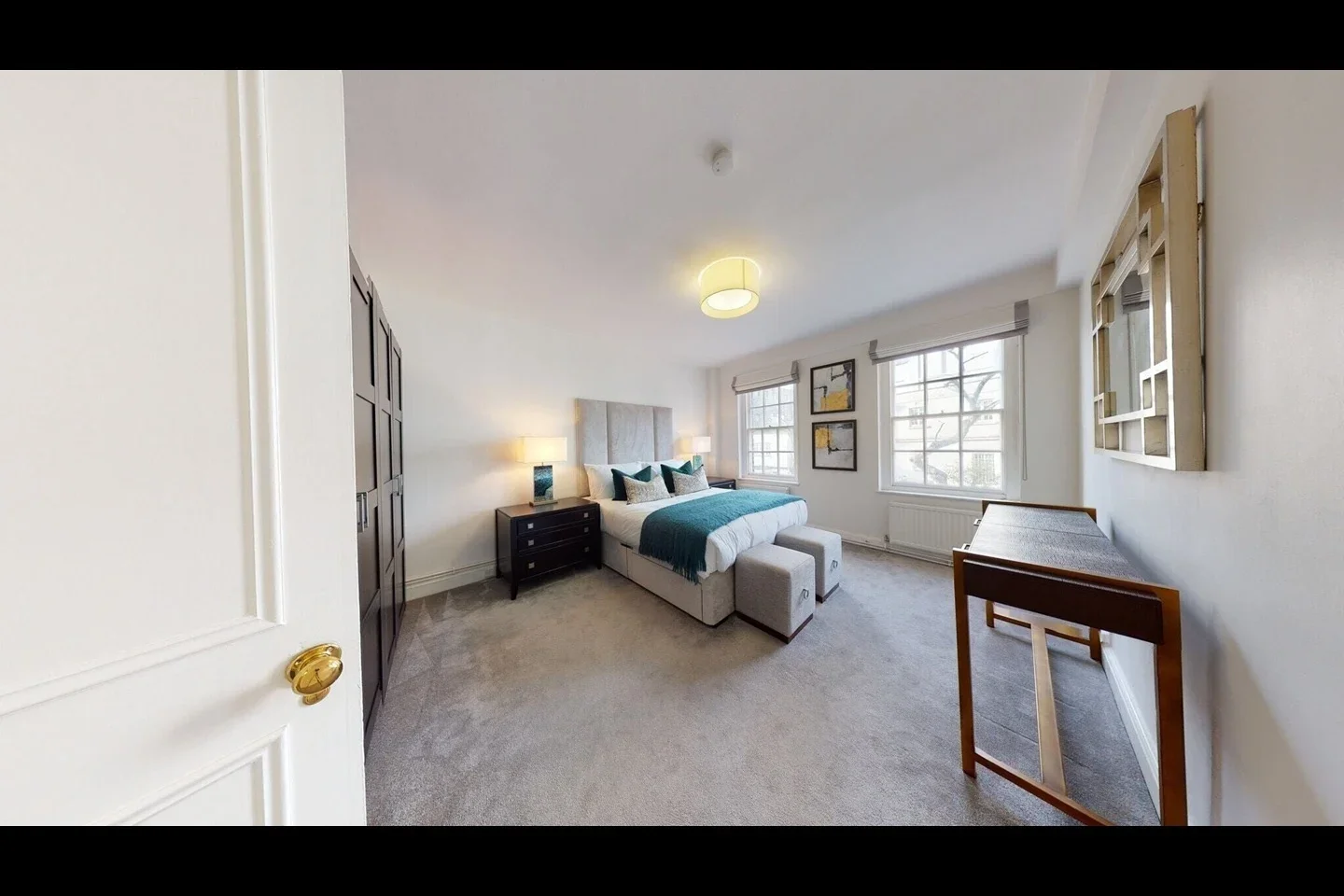 Flat Fulham Road in Greater London