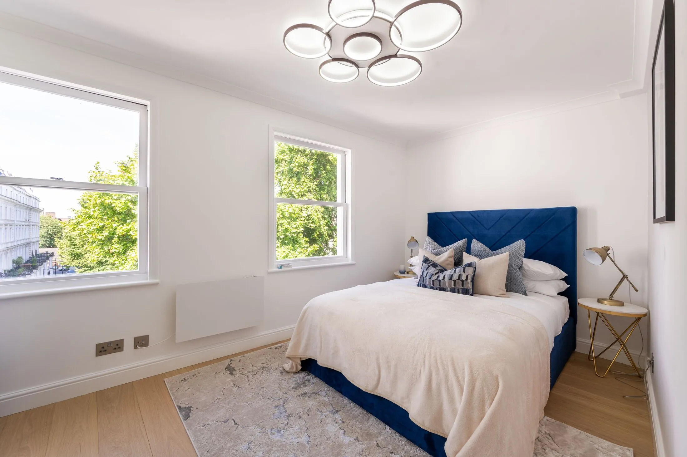 Flat Chepstow Road in City of Westminster