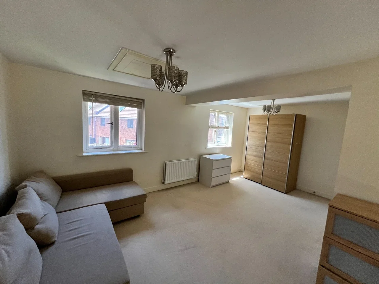 House Ruskin Grove in Maidstone
