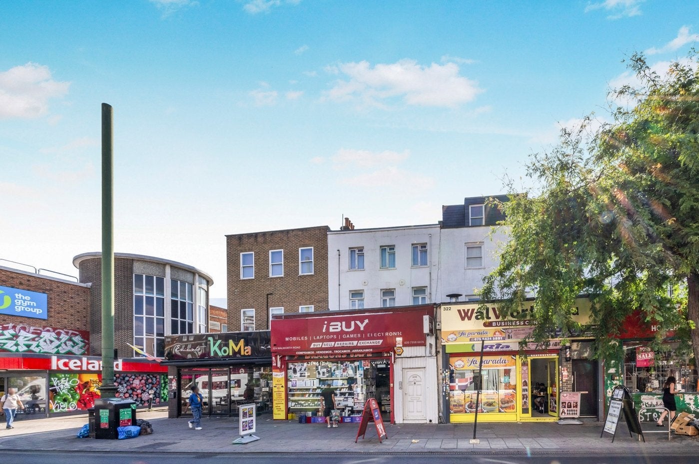 Flat Merrow Street in Greater London