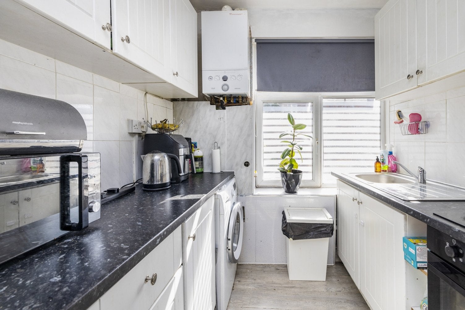 Flat Merrow Street in Greater London