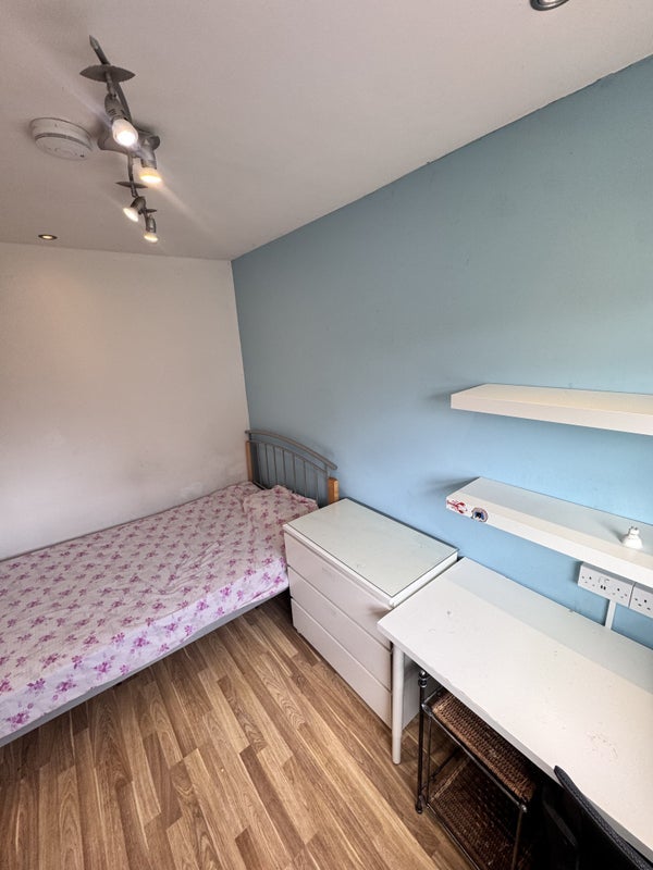 Room Bantock Way in Birmingham